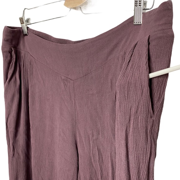 Torrid MAUVE PURPLE GAUZE WIDE LEG PANT Size 1X - Picture 7 of 9